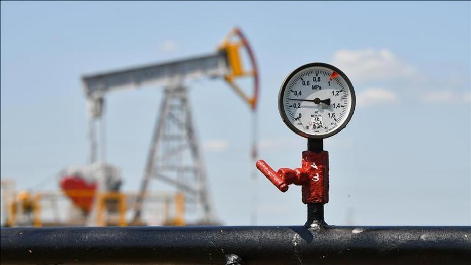 25 Mayıs Petrol Fiyatları Analizi: Düşüş Devam Ediyor Mu ve Güncel Değerler Neler?