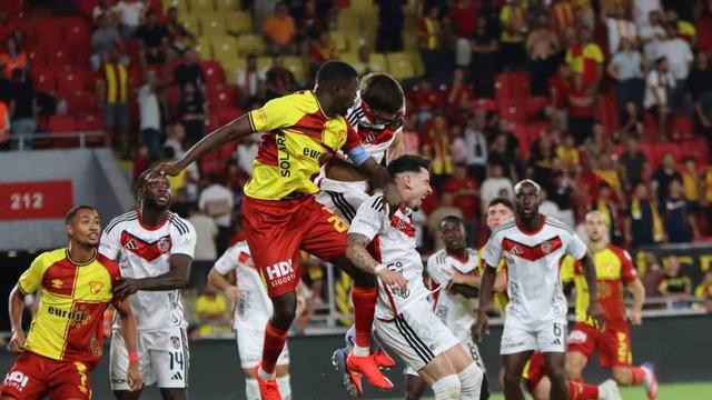 Göztepe, Dört Maçta Liderliği Elinde Tutamadan Rehavete Düştü