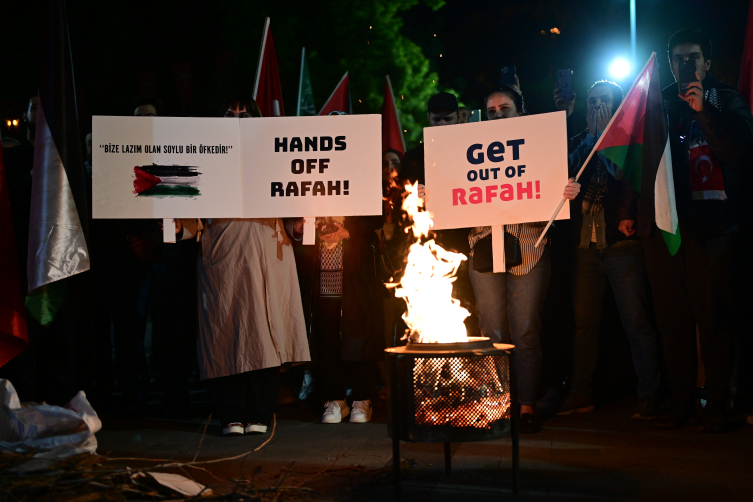 İsrail'in Gazze'ye yönelik saldırıları İstanbul'da protestolara neden oldu
