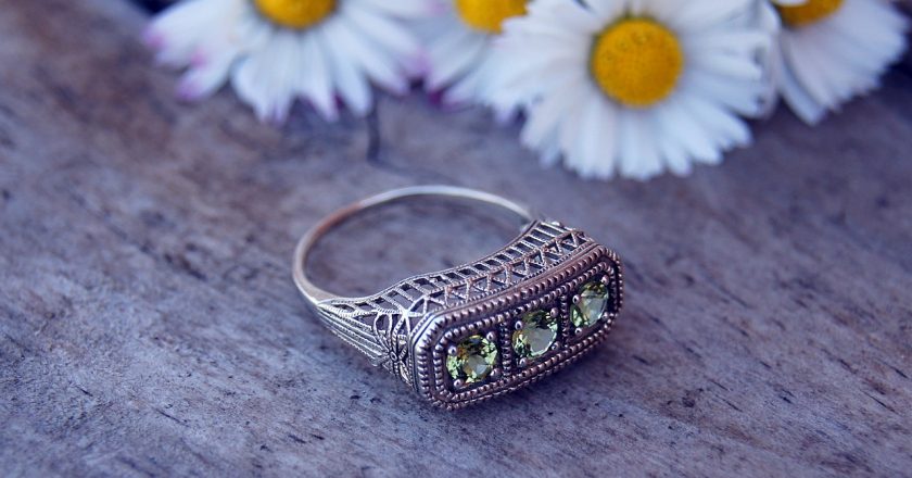 Evde Pratik Takı Düzenleyicileri Yapmak İçin Basit DIY Fikirleri