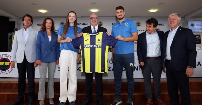 F.Bahçe Voleybol Branşında yeni sponsorluk anlaşması! – En güncel spor haberleri