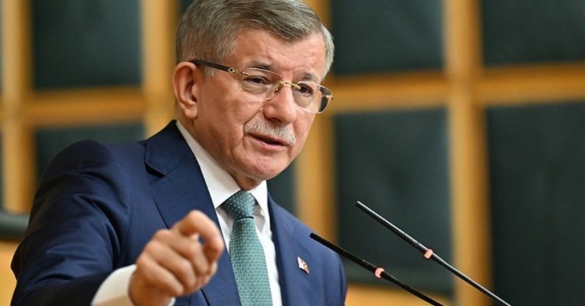 Ahmet Davutoğlu, Mahmud Abbas'la görüşmesinin engellendiğini duyurdu – Son Dakika Siyasi Haberler