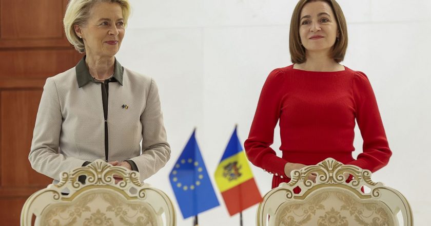 Moldova, Rusya’yı AB üyelik referandumu öncesinde seçmenlere rüşvet vermekle suçladı