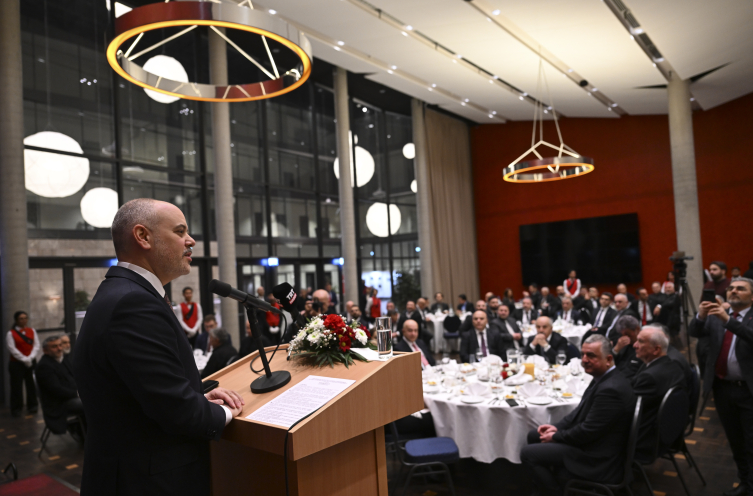 Akif Çağatay Kılıç: Terör faaliyetlerinin son bulduğu bir Suriye'nin oluşması için çalışacağız.