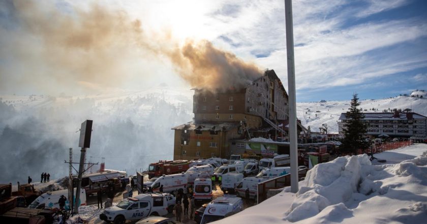 Kartalkaya’daki otel yangınından etkilenenlere psikososyal destek