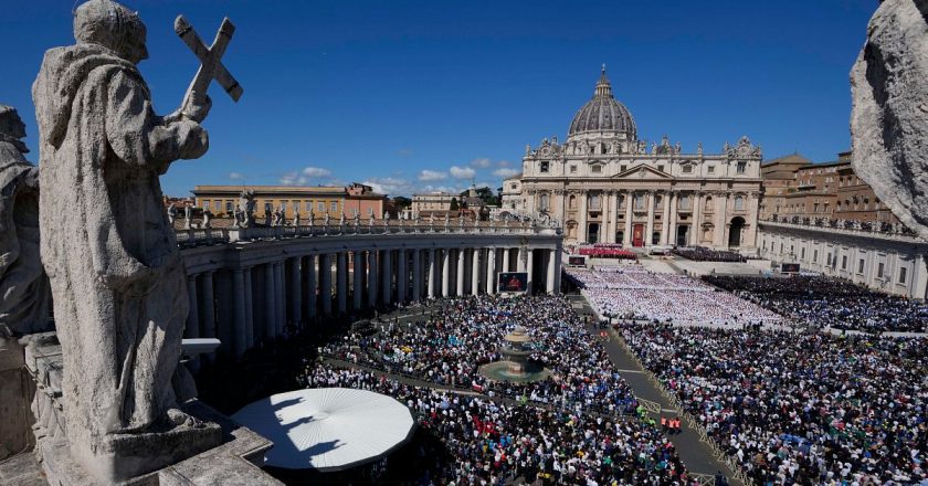 Papa Francis’in cenaze töreni fotoğraflarla
