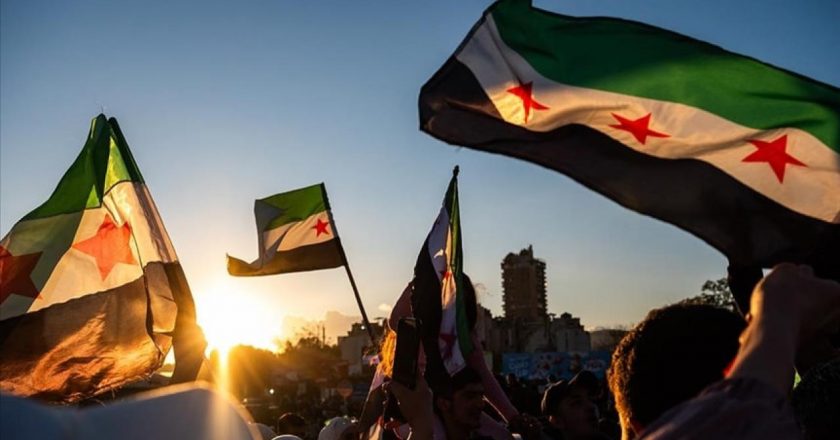 Bir: Esad rejiminin devrilmesinden sonra yaklaşık 400 bin Suriyeli mülteci geri döndü