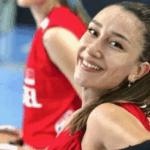Eczacıbaşı Kulübü milli voleybolcu Hande Baladın’ın ayrıldığını duyurdu! İşte yeni takımı…
