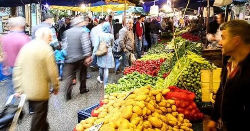 Meyve ve sebzede TÜİK’in aksine fiyat artış hızı gerilemedi aksine artıyor: Yurttaşın kâbusu çarşı pazar – Son Dakika Ekonomi Haberleri