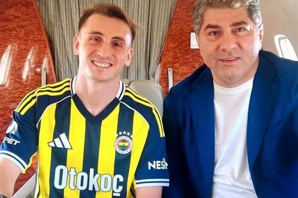 Kerem Aktürkoğlu, Fenerbahçe formasını giydi! Sosyal medyayı karıştıran açıklama: “Çocukluk aşkına hoş geldin Kerem Aktürkoğlu”