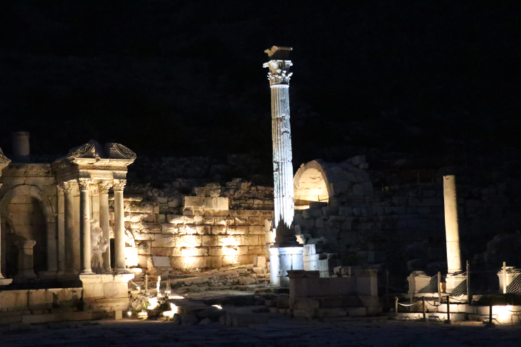 Işıklar Sagalassos'taki Gece Müzesi için Yakacak