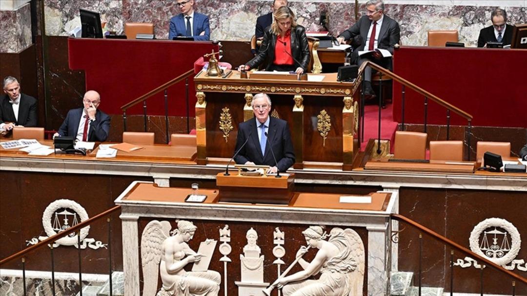 Fransa'da derin siyasi kriz! Dün hükümeti kuran Başbakan LeCornu 3 taburcu oldu