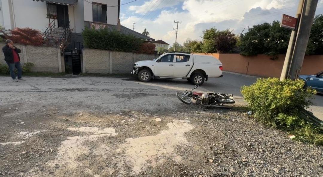 Düzce ayrıca bir motosiklet kamyonuna çarptı: 2 yüksek yaralı lise öğrencisi 2