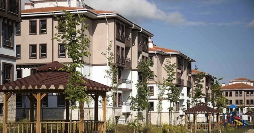 TOKİ’nin hak sahipliği listesi hangi tarihte duyurulacak  ? Toplu Konut İdaresi sosyal konut kurası tam olarak ne zaman gerçekleşecek, isim listesi hangi tarihte ilan edilecek?