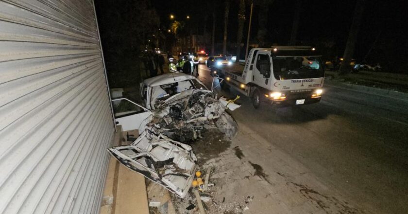 Küçük Sürücü Yaralandı, Arkadaşı Hayatını Kaybetti