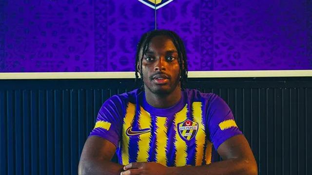 Eyüpspor, Nijeryalı santrfor Ahmed Abdullahi’yi transfer etti